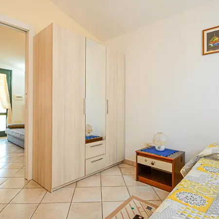 Accogliente Con 2 Da Letto A